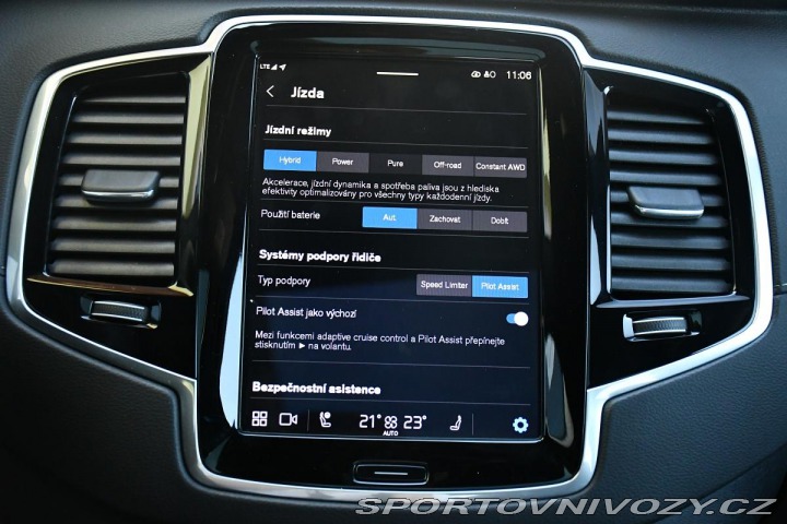 Volvo Ostatní modely XC90 T8 ULTRADARK AWD H/K 7.MÍ 2023