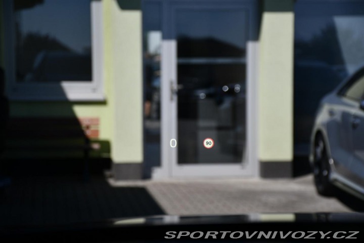 Volvo Ostatní modely XC90 T8 ULTRADARK REZERVACE 2023
