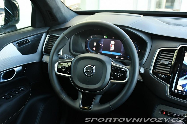 Volvo Ostatní modely XC90 T8 ULTRADARK AWD H/K 7.MÍ 2023