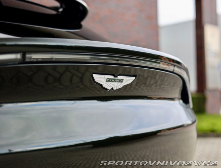Aston Martin DBX 4.0 V8 4x4 551PS | Panor 2020