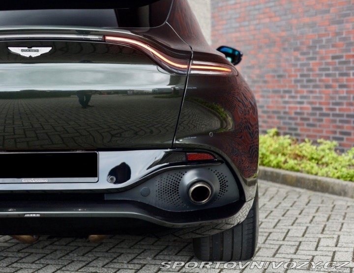 Aston Martin DBX 4.0 V8 4x4 551PS | Panor 2020
