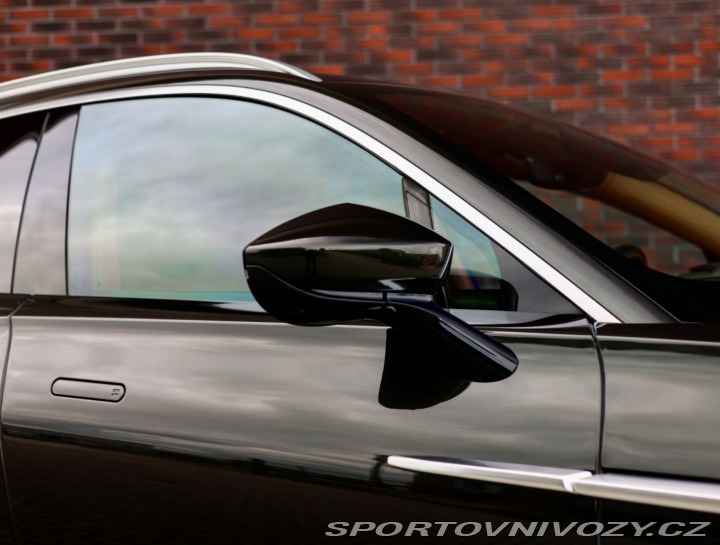 Aston Martin DBX 4.0 V8 4x4 551PS | Panor 2020