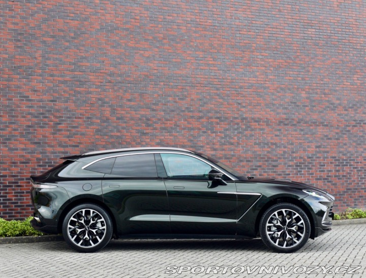 Aston Martin DBX 4.0 V8 4x4 551PS | Panor 2020