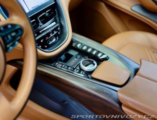 Aston Martin DBX 4.0 V8 4x4 551PS | Panor 2020