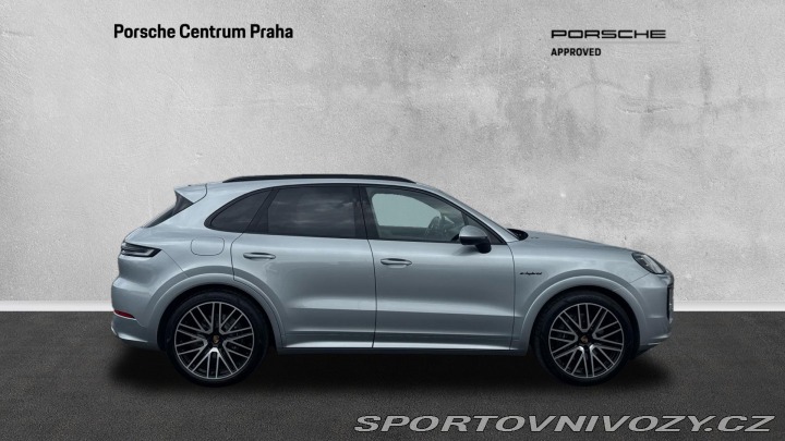 Porsche Cayenne E-Hybrid 2024