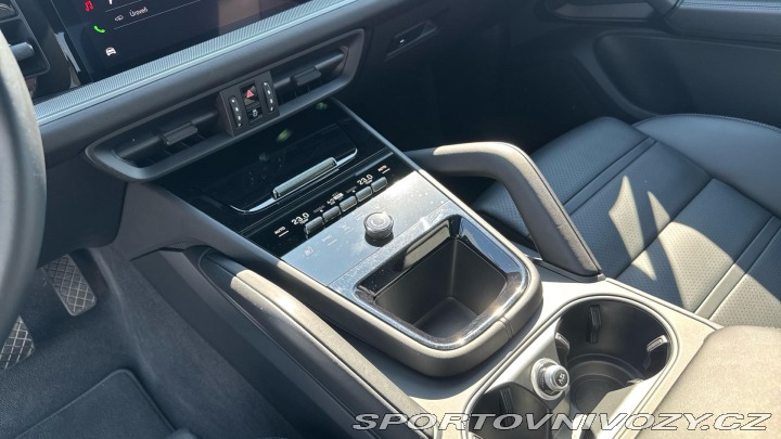 Porsche Cayenne E-Hybrid Coupé 2024