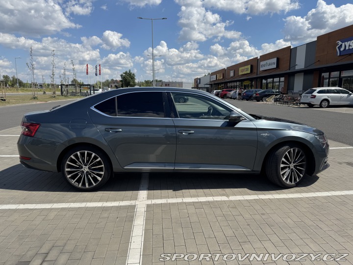 Škoda Superb 2020