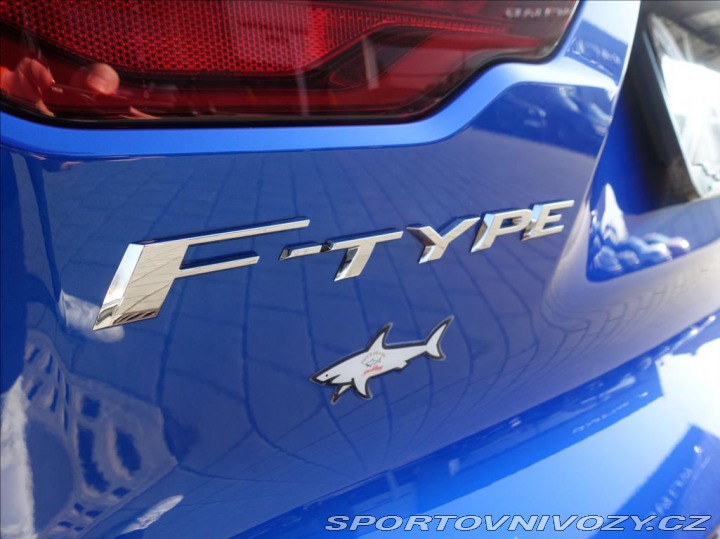 Jaguar F-Type 5,0 P450 V8 R-Dynamic RWD 2022
