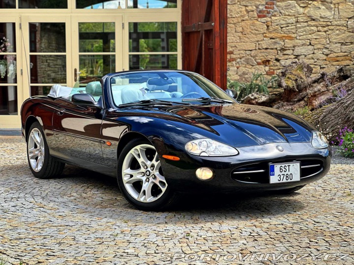 Jaguar XK8 | 65 971 mil 2003