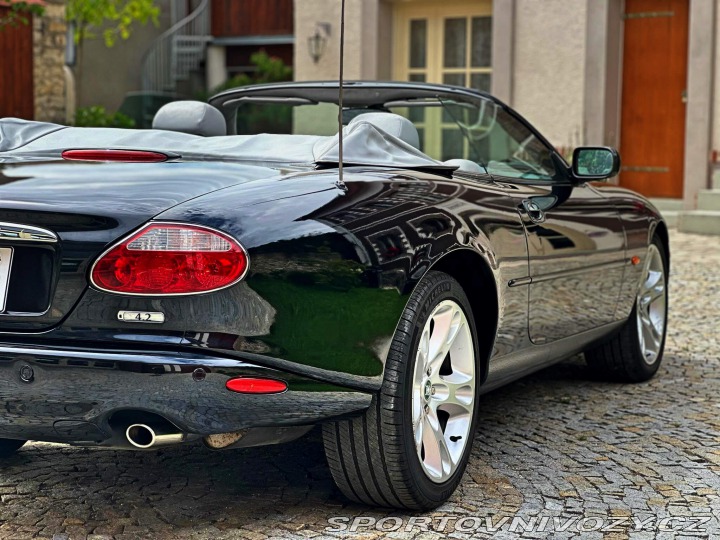 Jaguar XK8 | 65 971 mil 2003