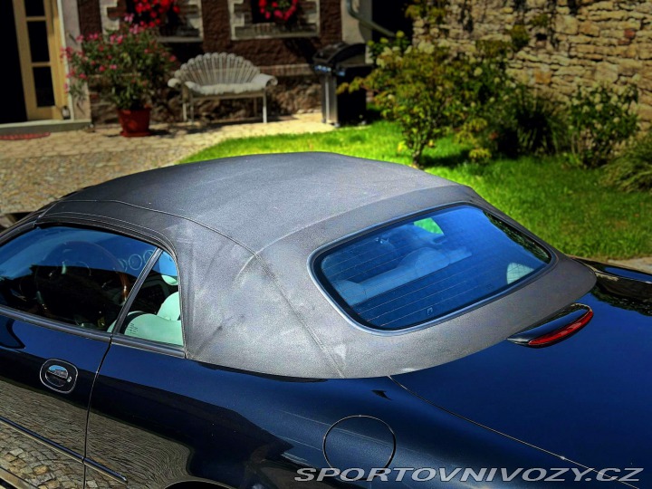 Jaguar XK8 | 65 971 mil 2003