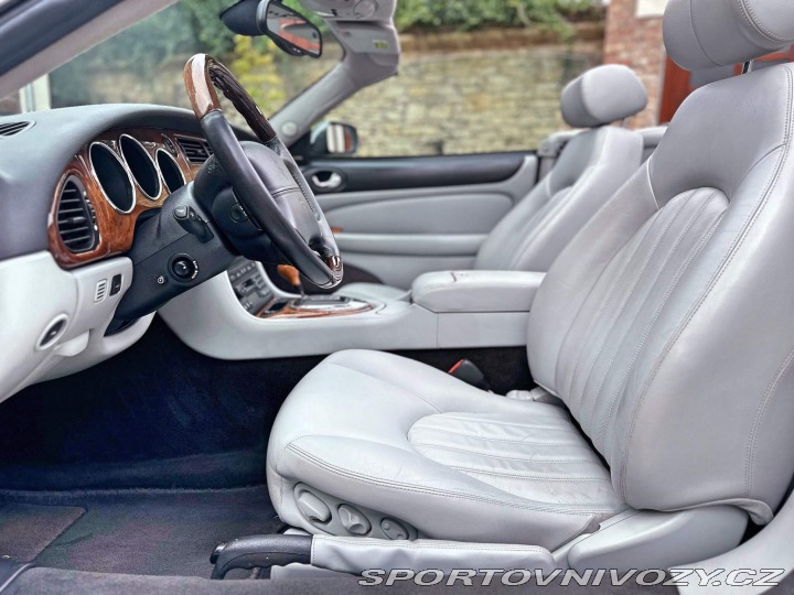 Jaguar XK8 | 65 971 mil 2003