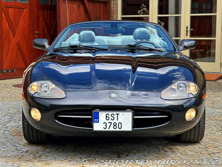 Jaguar XK8 | 65 971 mil 2003