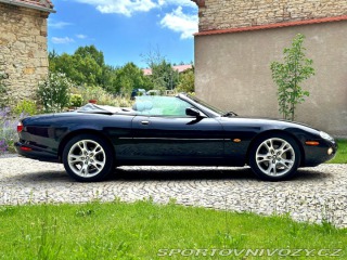 Jaguar XK8 | 65 971 mil 2003