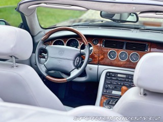 Jaguar XK8 | 65 971 mil 2003