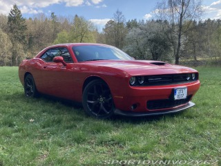 Dodge Challenger R/T 5.7