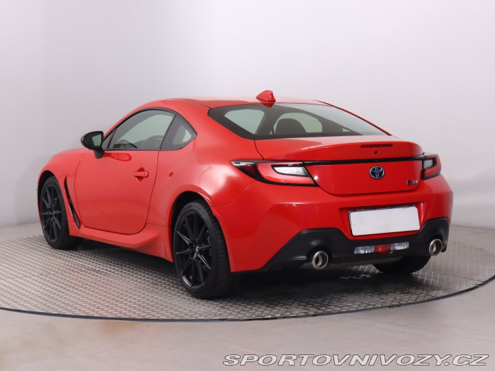 Toyota GR86 2.4 Boxer 2024