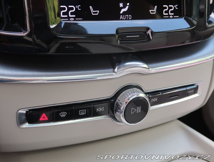 Volvo Ostatní modely XC60 Inscription T6 Recharge 2021