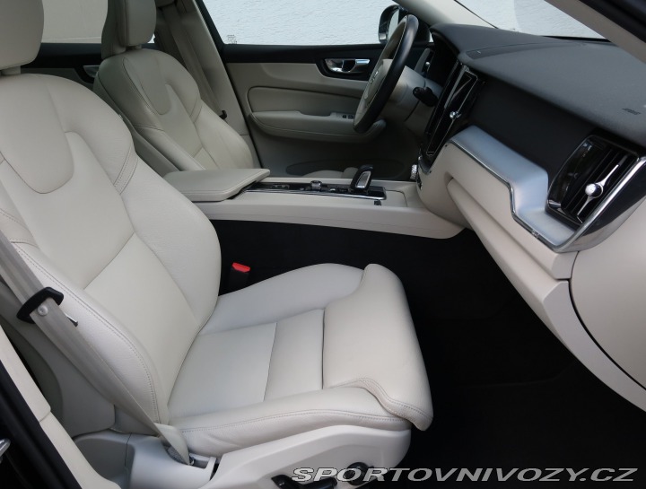 Volvo Ostatní modely XC60 Inscription T6 Recharge 2021