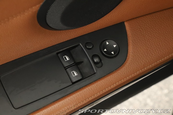 BMW 3 320 i 2009