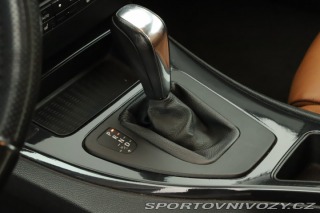 BMW 3 320 i 2009