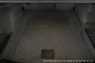BMW 3 320 i 2009