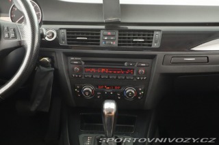 BMW 3 320 i 2009
