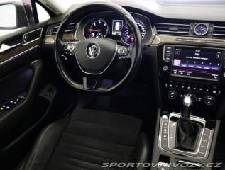 Volkswagen Ostatní modely Passat Highline 2.0 BiTDI 2015