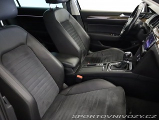 Volkswagen Ostatní modely Passat Highline 2.0 BiTDI 2015