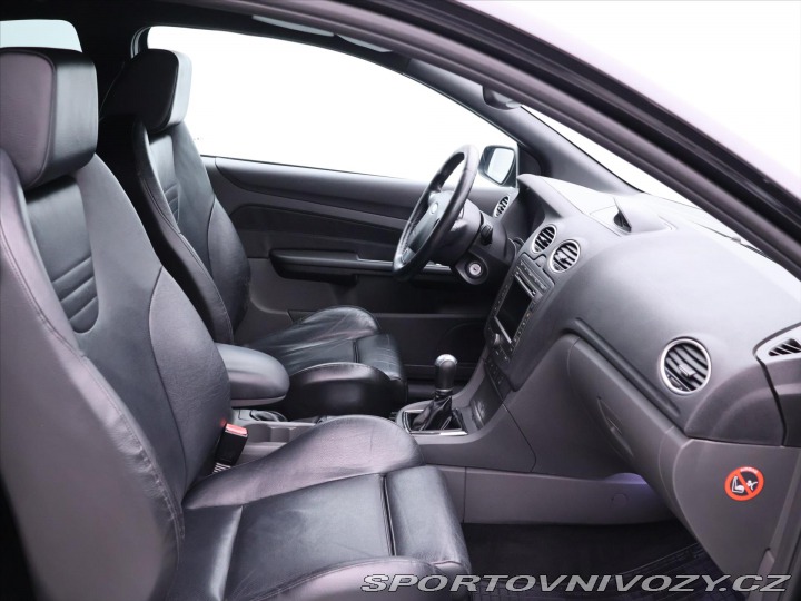Ford Focus ST 2,5 T 166kW Klima Xenon K 2006