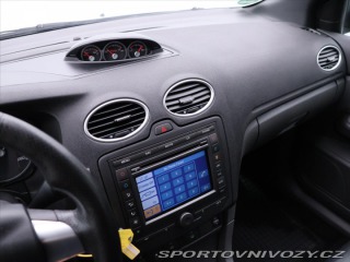 Ford Focus ST 2,5 T 166kW Klima Xenon K 2006