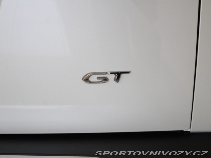 Peugeot Ostatní modely 2008 0,1 50kWh GT-line Pano.Zá 2023