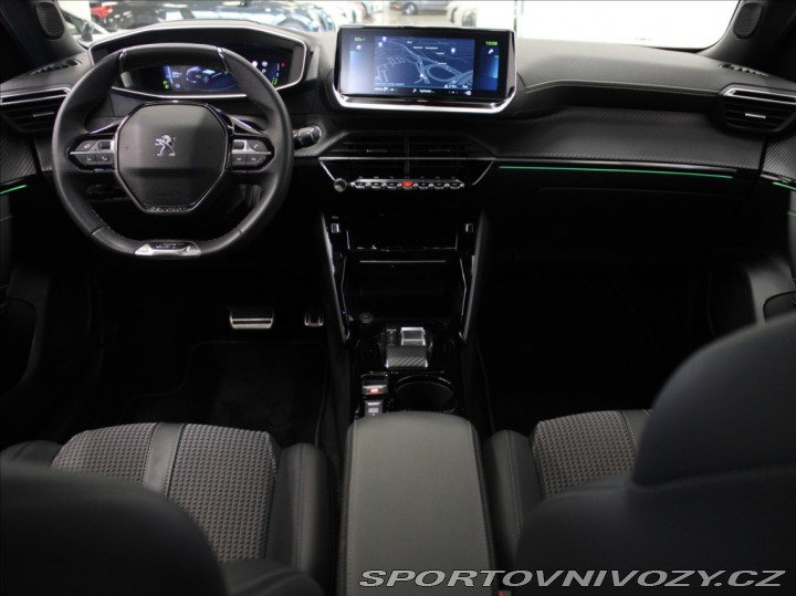 Peugeot Ostatní modely 2008 0,1 50kWh GT-line Pano.Zá 2023