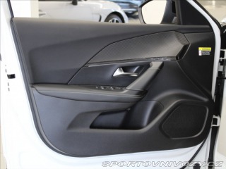 Peugeot Ostatní modely 2008 0,1 50kWh GT-line Pano.Zá 2023
