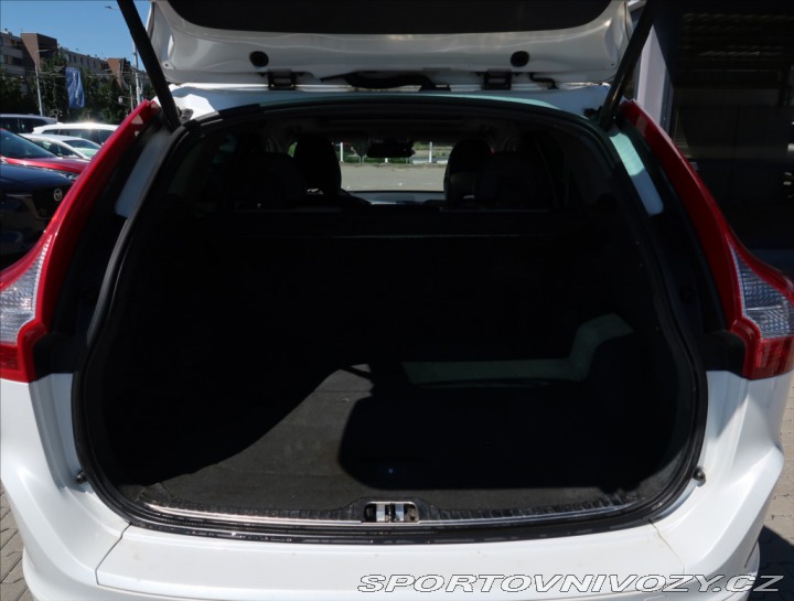 Volvo Ostatní modely XC60 3,0 T6 AWD AUT 224KW SUMM 2013