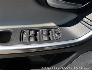 Volvo Ostatní modely XC60 3,0 T6 AWD AUT 224KW SUMM 2013