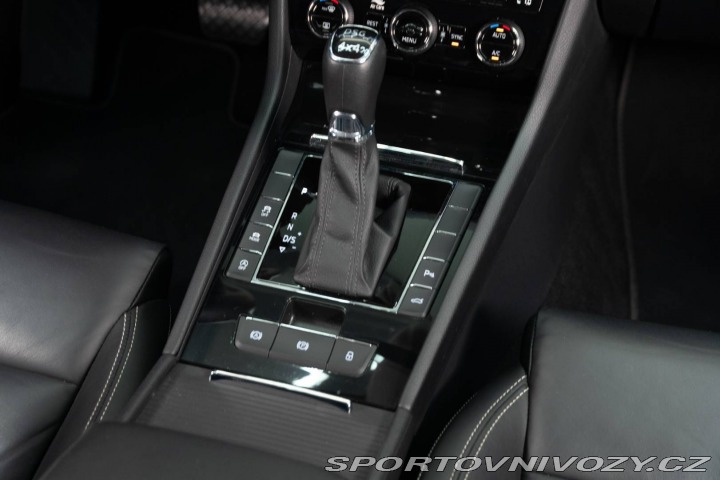 Škoda Superb Combi 2019