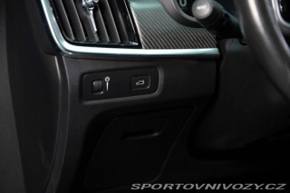 Volvo S90 D5 2.0L Drive-E R-Design 2016
