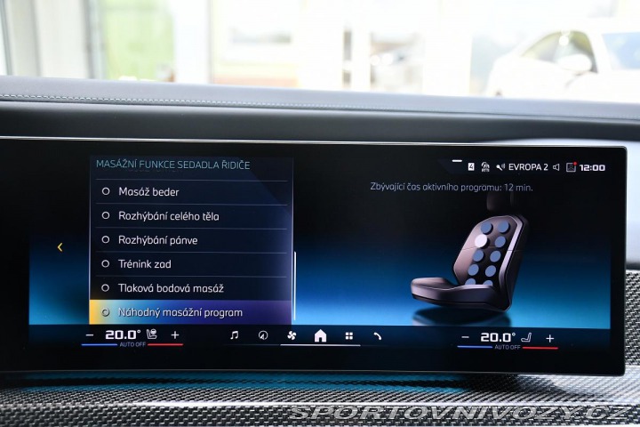 BMW i7 M70 XD B&W HUD THEATR 2023