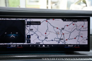 BMW i7 M70 XD B&W HUD THEATR 2023