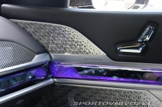 BMW i7 M70 XD B&W HUD THEATR 2023