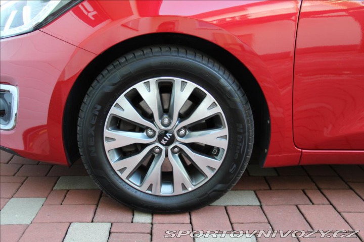 Kia Ostatní modely Ceed 1,6 GDI 135PS Top 2017