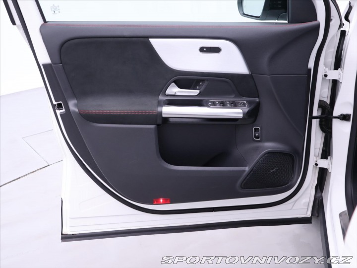 Mercedes-Benz Ostatní modely EQA 250 150kW AMG Kamera Navi 2021