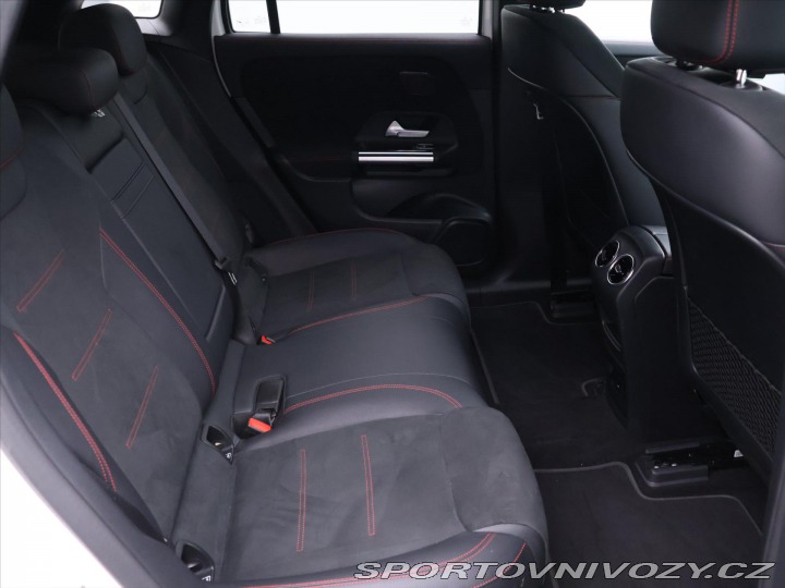 Mercedes-Benz Ostatní modely EQA 250 150kW AMG Kamera Navi 2021