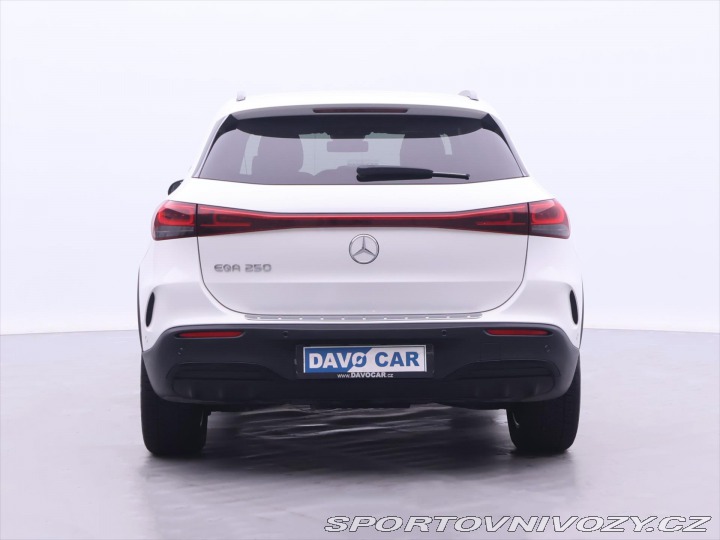 Mercedes-Benz Ostatní modely EQA 250 150kW AMG Kamera Navi 2021
