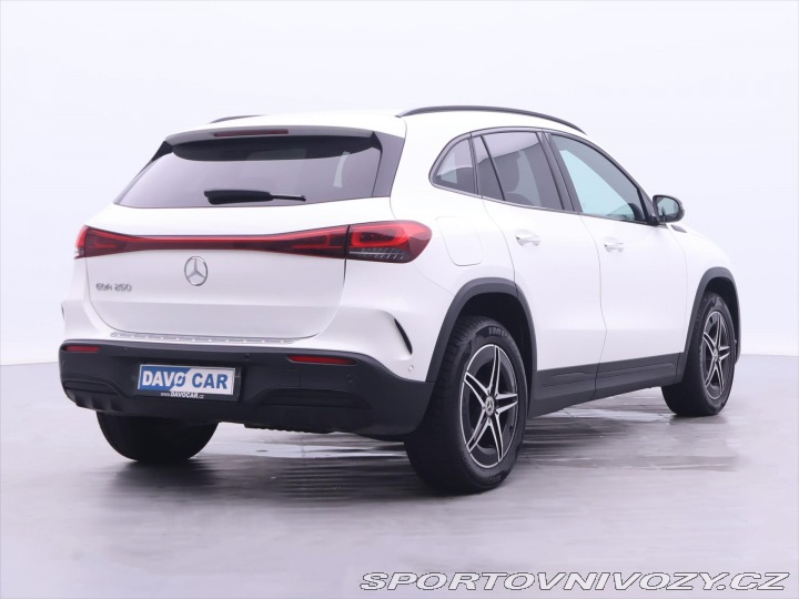 Mercedes-Benz Ostatní modely EQA 250 150kW AMG Kamera Navi 2021
