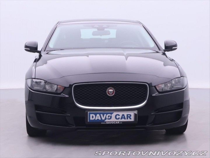 Jaguar XE 2,0 D 120kW Automat Navi. 2015