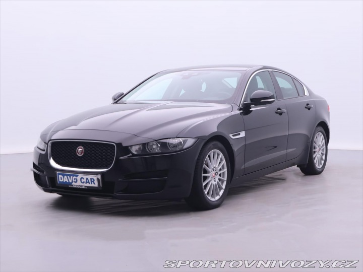 Jaguar XE 2,0 D 120kW Automat Navi. 2015