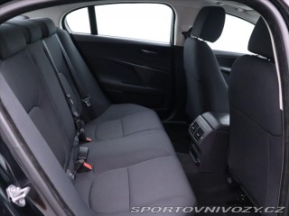 Jaguar XE 2,0 D 120kW Automat Navi. 2015