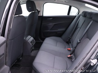 Jaguar XE 2,0 D 120kW Automat Navi. 2015